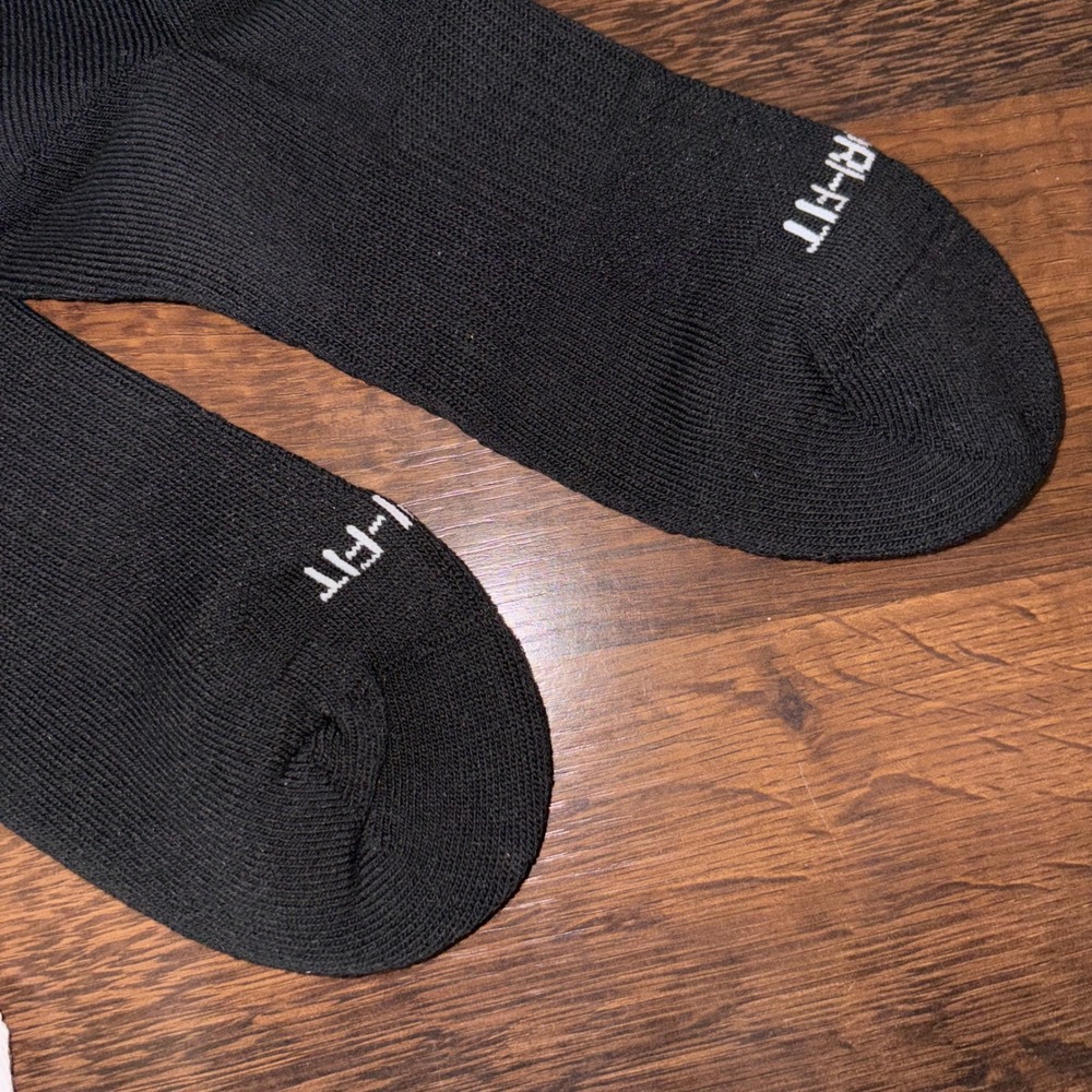Supreme Jordan Dri-FIT Crew Socks, 1 Black 1 White, Men's Large 6-12 HypeBeast - Picture 7 of 8
